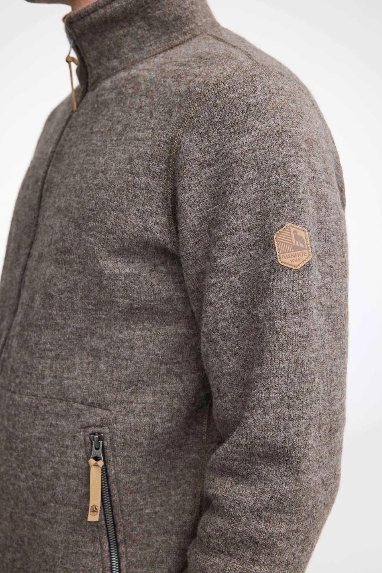 Vest / NLS Sap 100% undyed wool - Nutmeg - Ivanhoe of Sweden