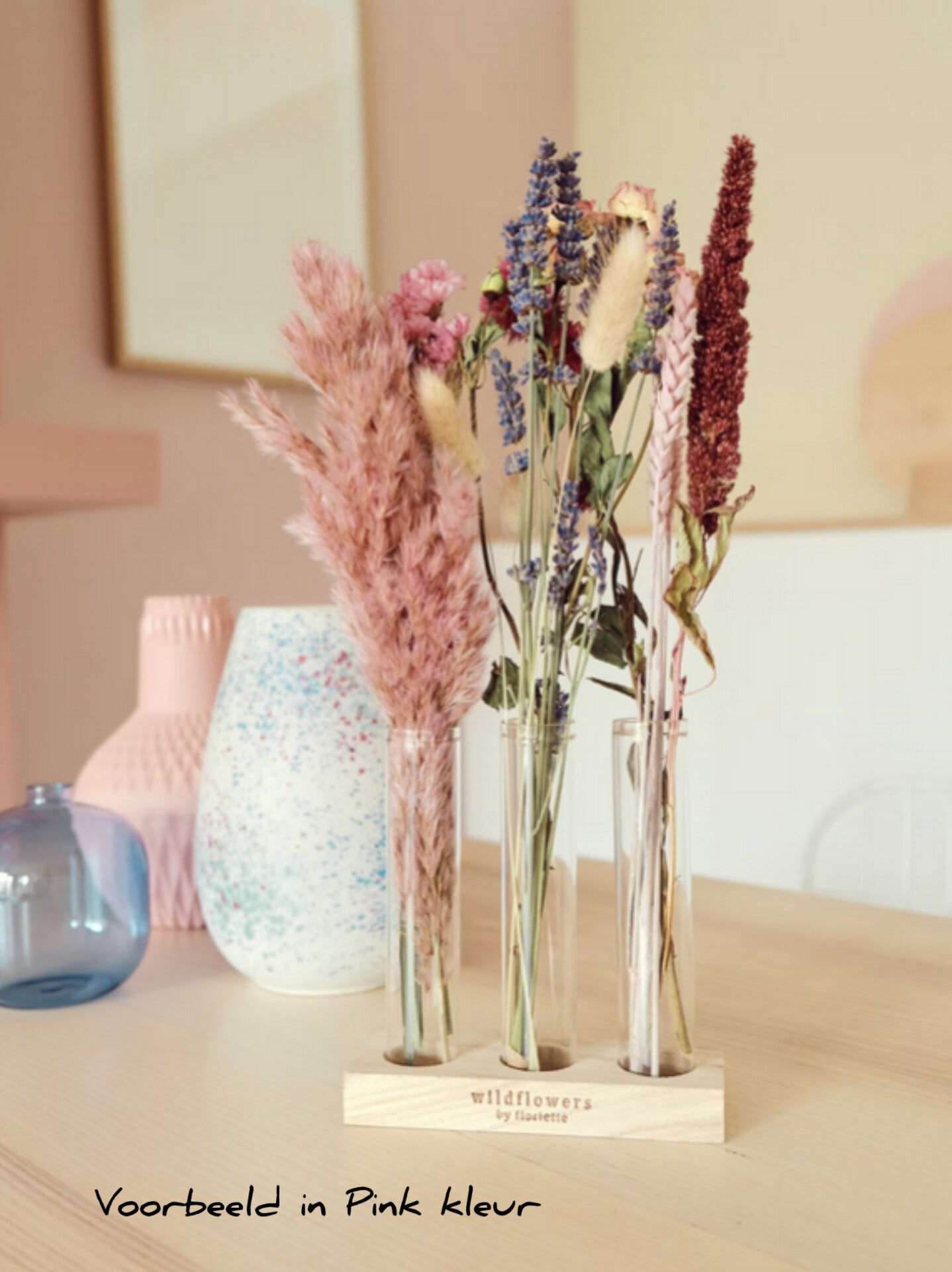 Dried Flowers in Letterbox with vases – Multi - Wildflowers by Floriette