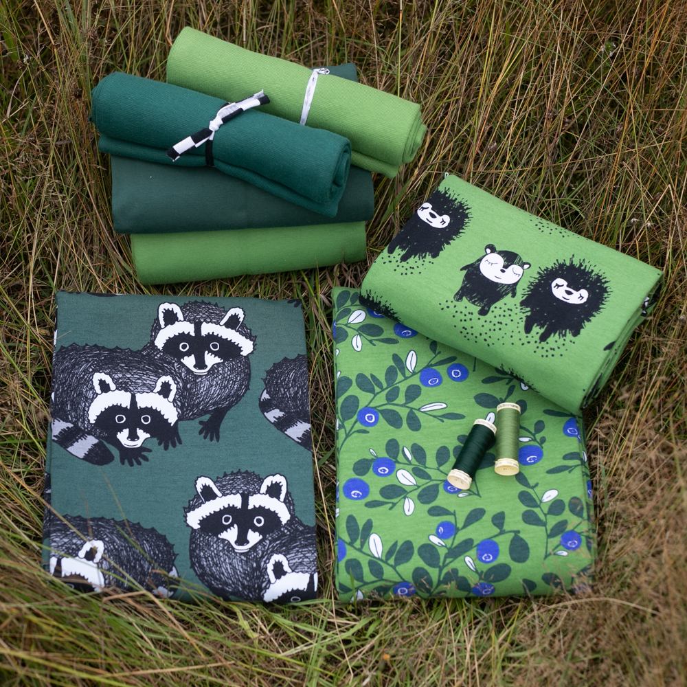 Longsleeve NOOA Shirt Raccoon Dark Green Grey 128 t/m 164 – Paapii Design
