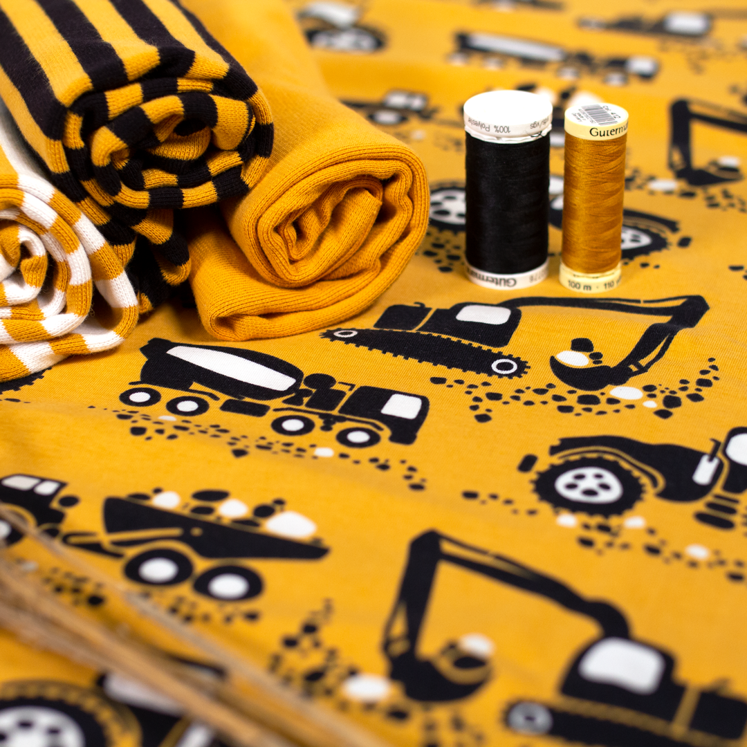 Muts Beanie Machines Ochre  – Paapii Design