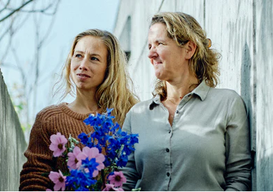 Bloemenzaden 'Dankbaarheid zaaien' met blauwe Mariëtteklokjes - Veer&Moon