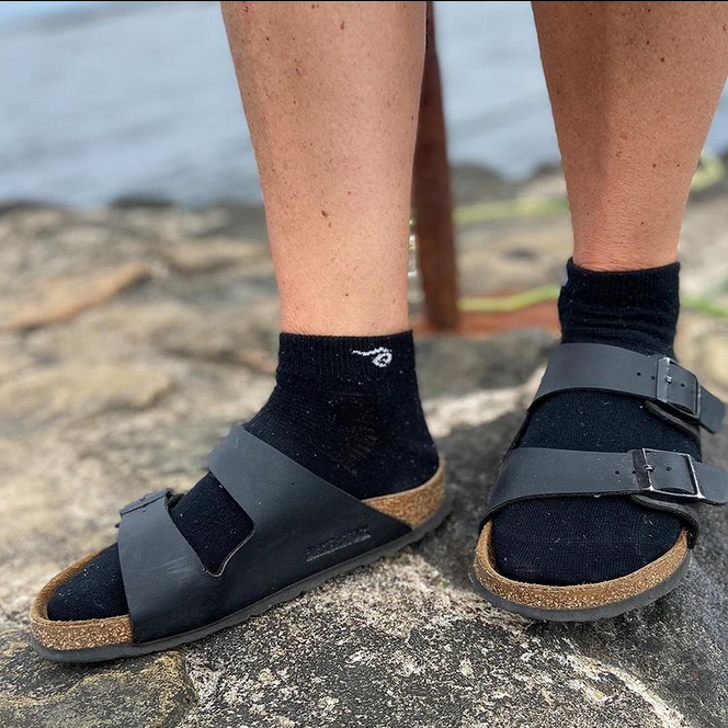 Thin Wool Sock Low (90 % merinowol) black – Ivanhoe of Sweden